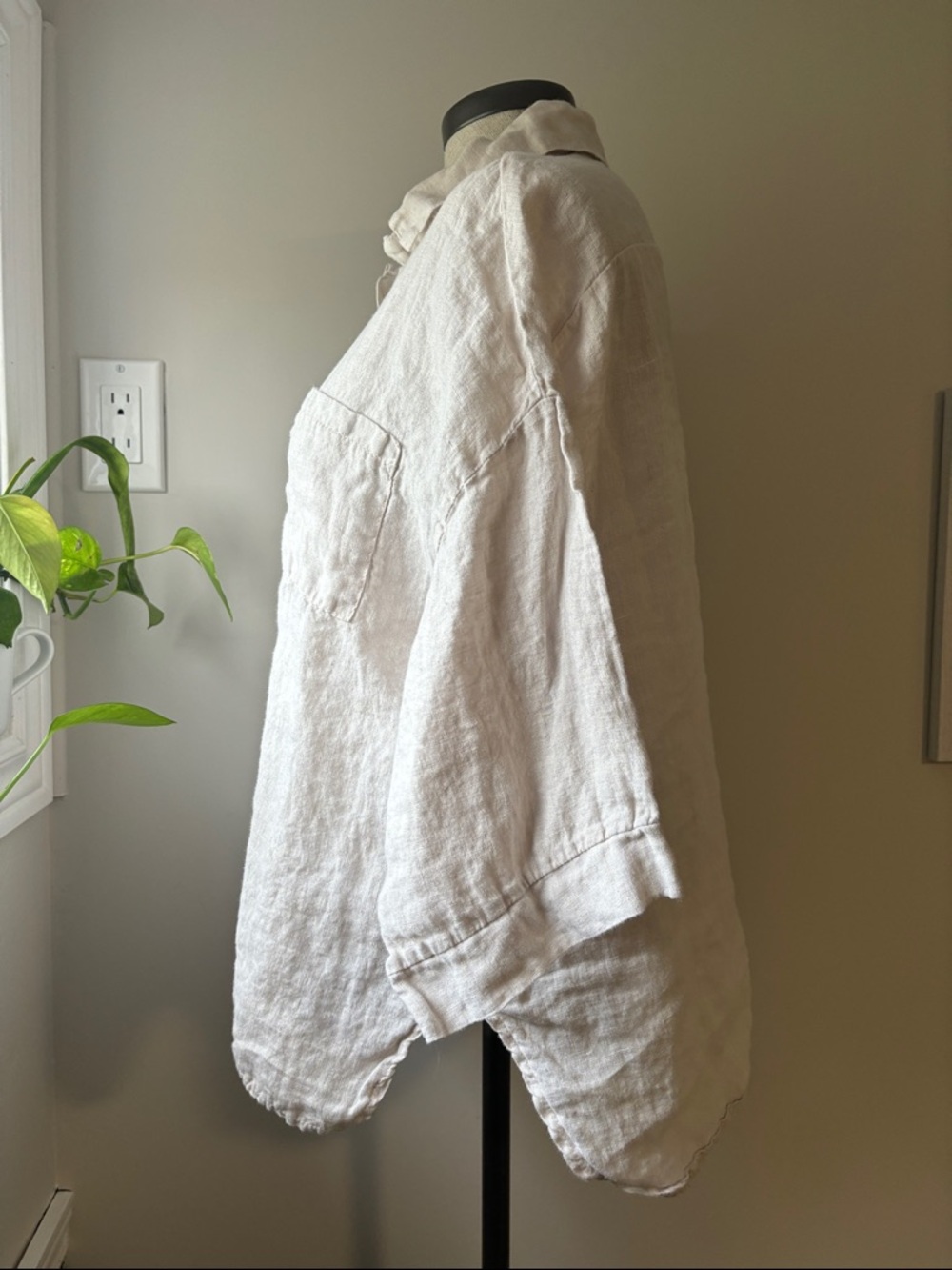 LINENLUV t-shirt - Picture 3 of 7